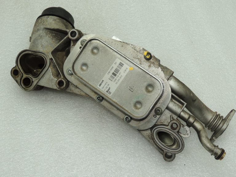 OEM Opel Zafira B 1.8i eļļas filtra korpuss eļļas dzesētājs 25199751