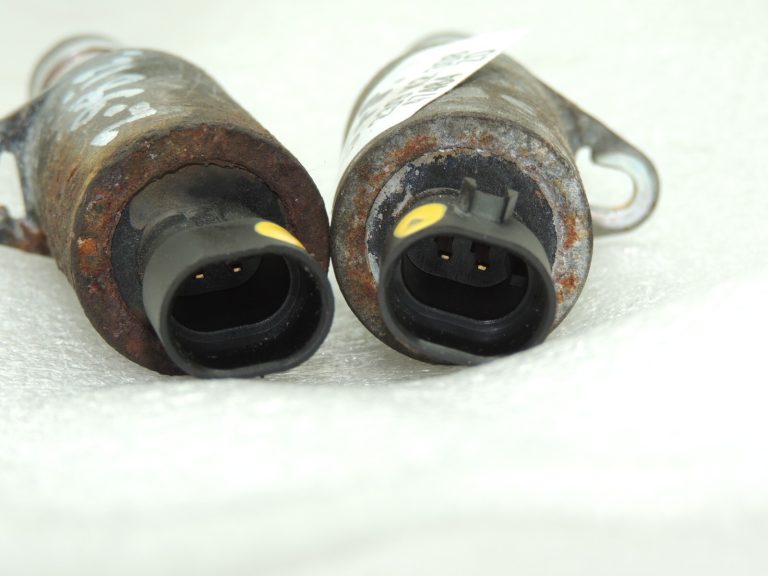 OEM Opel Zafira B 1.8i Z18XER sadales vārpstas stāvokļa sensora komplekts 55567050