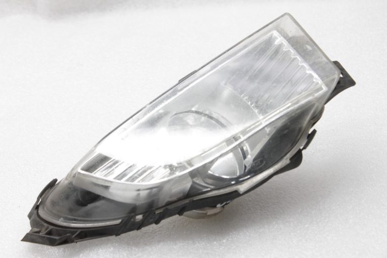 Oriģinālais Opel Insignia A (pirms facelift) miglas lukturu komplekts 13226829 13226828