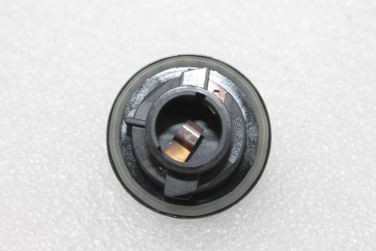 OE Opel Insignia A Priekšējo lukturu indikatora luktura turētājs kreisais labais 93180296