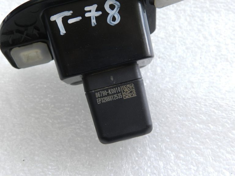 Oriģinālā Toyota Yaris IV (XP210) Aizmugures skata kamera Aizmugures kamera 86790K0010