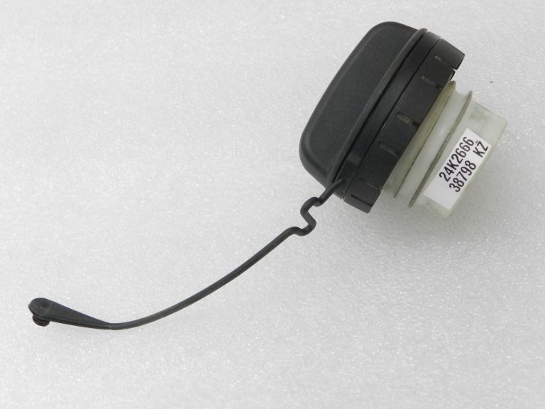 OEM Toyota Yaris XP210 Avensis T27 benzīna uzpildes vāciņš 7730012020