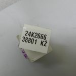OEM Toyota Yaris IV (XP210) dzinēja pārsega atbalsta kronšteins 53452K0010, 53452-K0010