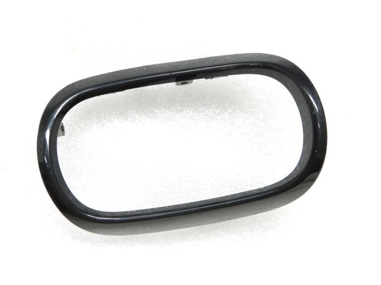 Toyota Yaris IV (XP210) instrumentu paneļa ventilācijas atveres vāks pa labi 55650K005050B0