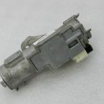 Toyota Yaris IV (XP210) aizdedzes slēdzenes ar atslēgu un durvju slēdzeņu komplekts 4528002420