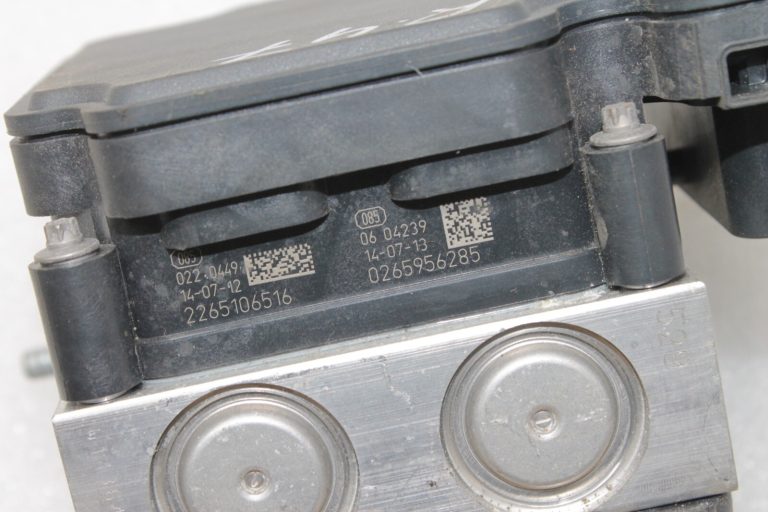 Renault Clio IV Dacia ABS sūknis 476606853R, 0265956285