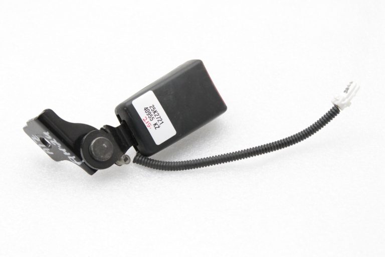 Oriģinālā Hyundai i30 GD aizmugurējā labās drošības jostas sprādze 89840-A6000, 89840A6000