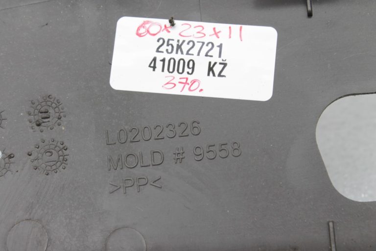 OEM Lancia Thema II Priekšējais labās puses sēdekļu pārvalks Mochacino K1UZ62HL1AA
