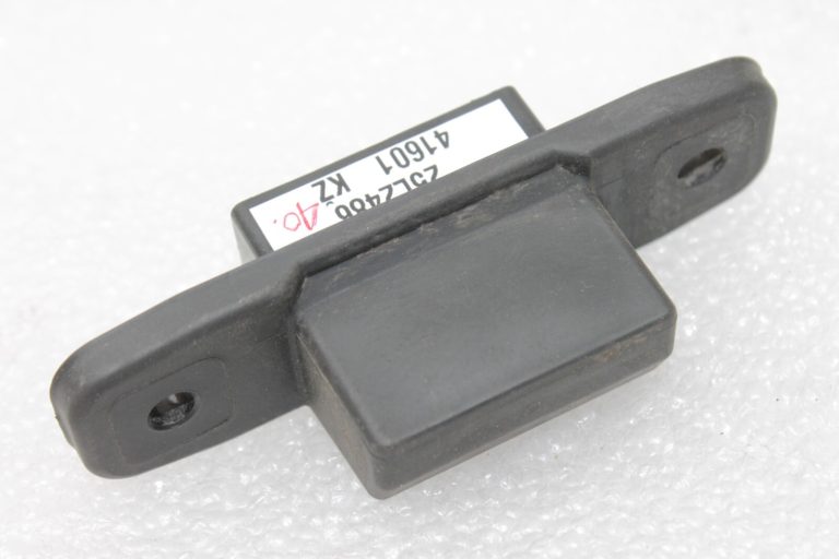 Oriģināls Mazda CX-5 KE aizmugurējo durvju slēdzis KD53-62-4B0A, KD53624B0A