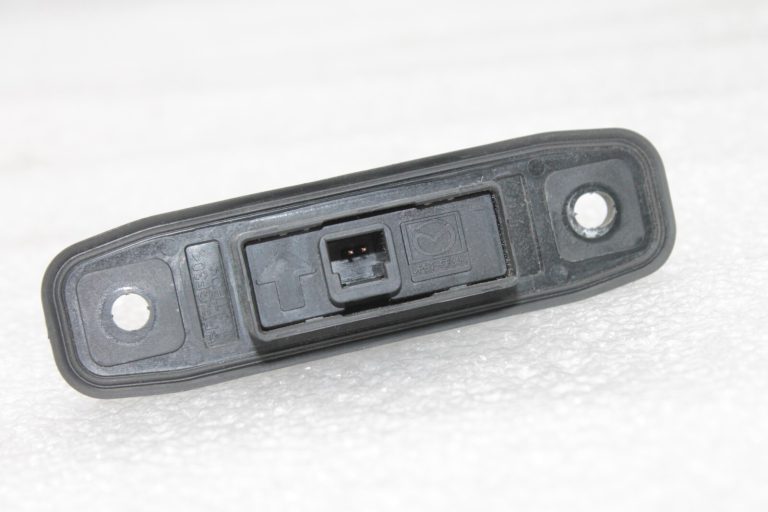 Oriģināls Mazda CX-5 KE aizmugurējo durvju slēdzis KD53-62-4B0A, KD53624B0A