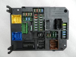 Peugeot 508 oriģinālā drošinātāju kārba