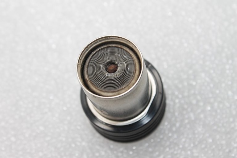 Oriģinālais Opel Antara cigarešu aizdedzinātāja ligzdas savienojums 96628691, 13502526