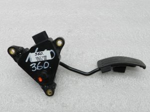 Nissan Qashqai oriģinālais akseleratora pedālis