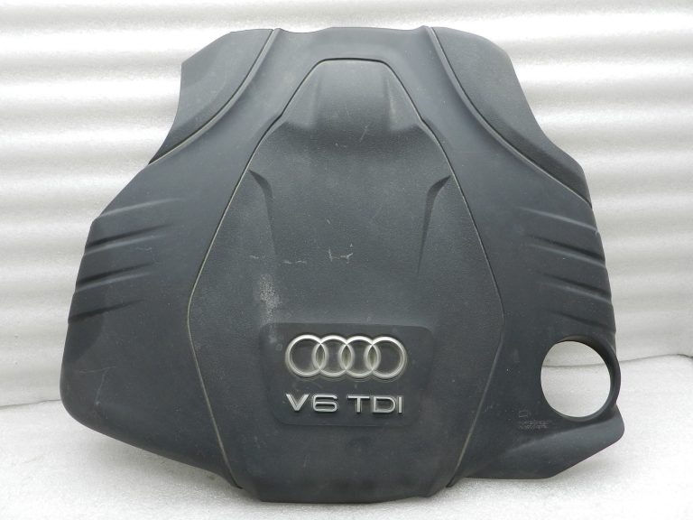 Audi A6 oriģinālais motora vāks V6 TDI