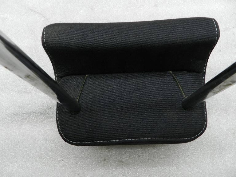 Skoda Kodiaq oriģinālais galvas balsts aizmugurējais labais kreisais