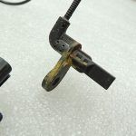 Toyota Yaris IV (XP210) Oriģinālais sensors ABS priekšējais ritenis pa labi 89542k0020