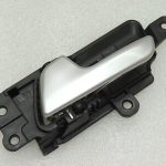 KIA Sportage QL Aizmugurējais kreiso durvju rokturis 82610F1000KA1
