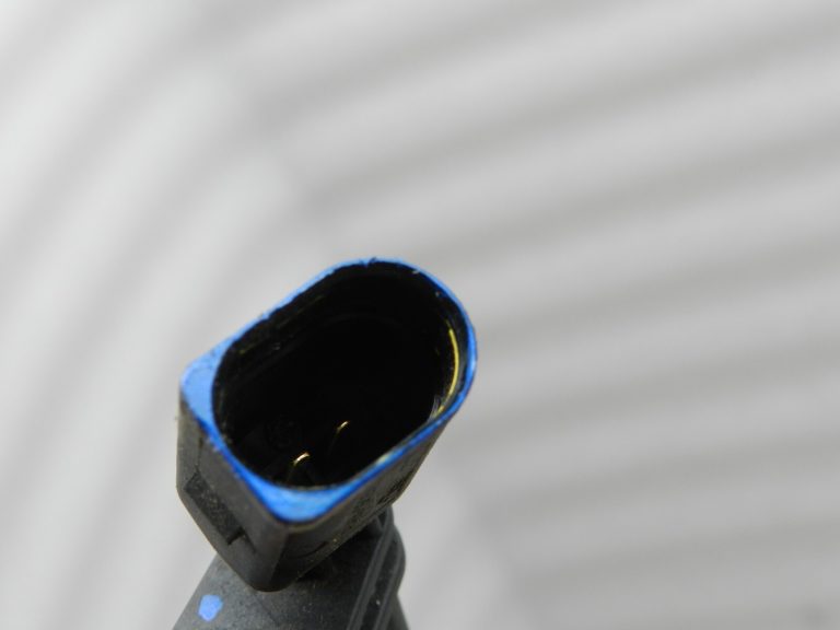 Volkswagen Audi Skoda oriģināls ABS sensors Ātruma sensors aizmugurējais kreisais