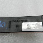 VW Sharan 7N Oriģinālais aizmugurējais labais atstarotājs 7N0945106B