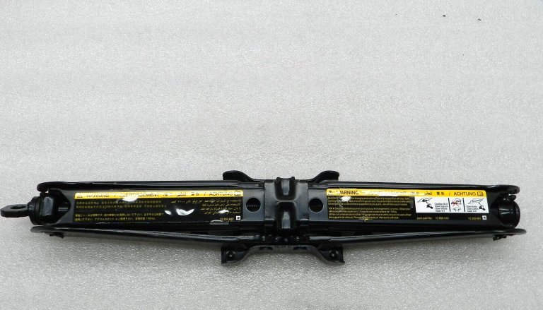 Opel Zafira B Oriģinālais domkrats