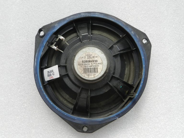 Oriģinālie Alfa Romeo Giulietta 940 aizmugurējo durvju Hi-Fi skaļruņi 50508493