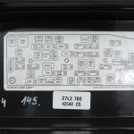 Opel Antara drošinātāju kārbas vadības bloka vāks 20956804