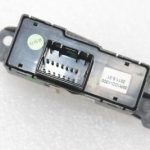 Hyundai i40 sēdekļa apsildes slēdzis priekšējais labais 937303Z200, 93730-3Z200