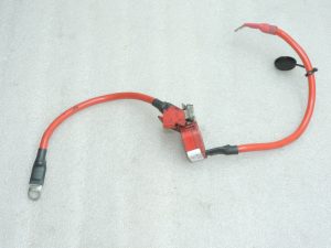 Oriģinālais BMW F30 F30 F31 F32 F33 F33 F34 F36 akumulatora kabelis plus sensors