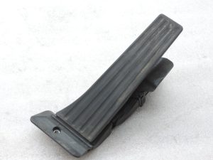 Oriģinālais BMW F31 F31 F30 F20 G20 E84 u.c. akseleratora pedālis 35406889818, 35405A47456