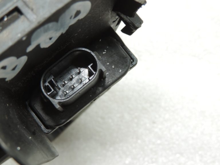 Oriģinālais BMW F31 F31 F30 F20 G20 E84 u.c. akseleratora pedālis 35406889818, 35405A47456