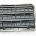 Oriģinālais BMW F31 F30 G20 G30 G01 G07 Aizmugurējās ventilācijas virsbūves gaisa sprausla 64229176945