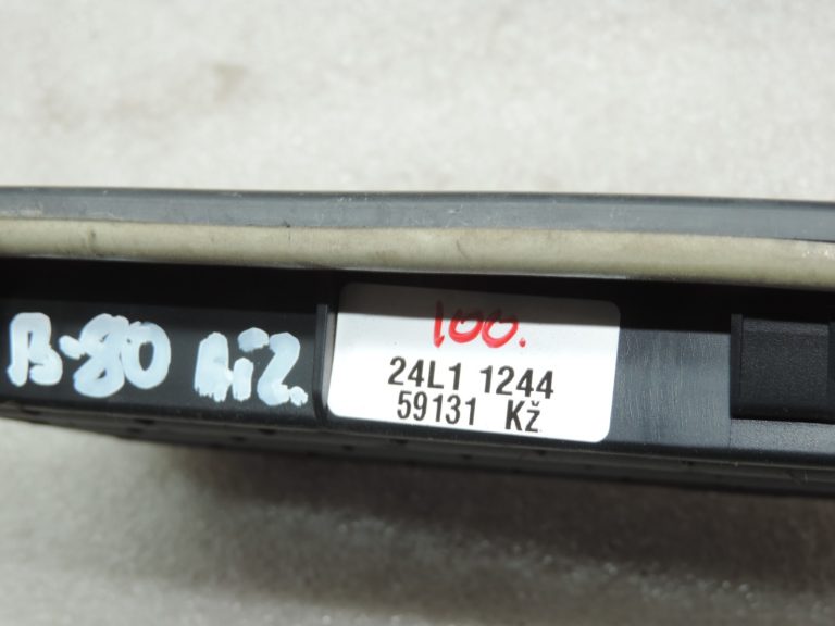 Oriģinālais BMW F31 F30 G20 G30 G01 G07 Aizmugurējās ventilācijas virsbūves gaisa sprausla 64229176945