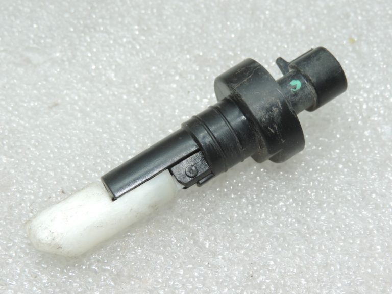 Oriģināls Ford Ranger TKE priekšējā stikla mazgāšanas šķidruma līmeņa sensors AB39-17B649-AA