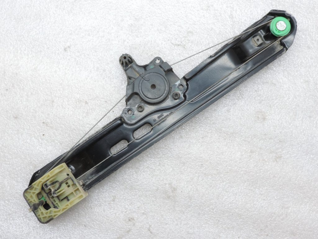 Oriģinālais Ford Ranger TKE Logu regulators (bez motora) Aizmugurējais labais AB39-2627000-BG