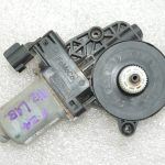 Oriģinālais Ford Ranger TKE aizmugurējā loga motors pa labi 6CP1-14553-G1C