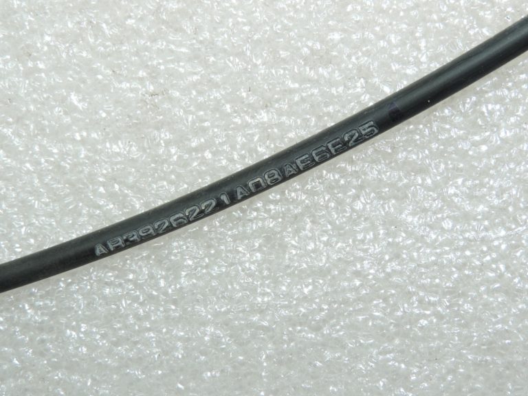 Oriģinālā Ford Ranger TKE aizmugurējā kreisā/labā durvju slēdzenes trose AB39-26221A08-AE