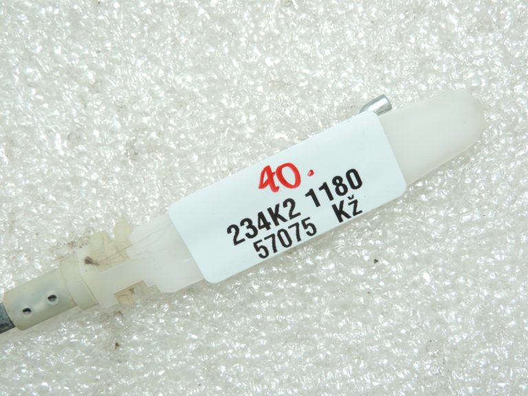 Oriģinālā Ford Ranger TKE aizmugurējā kreisā/labā durvju slēdzenes trose AB39-26221A08-AE