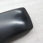 Īsts Ford Ranger TKE PX2 centrālais roku balsts melns Ebony ādas imitācija