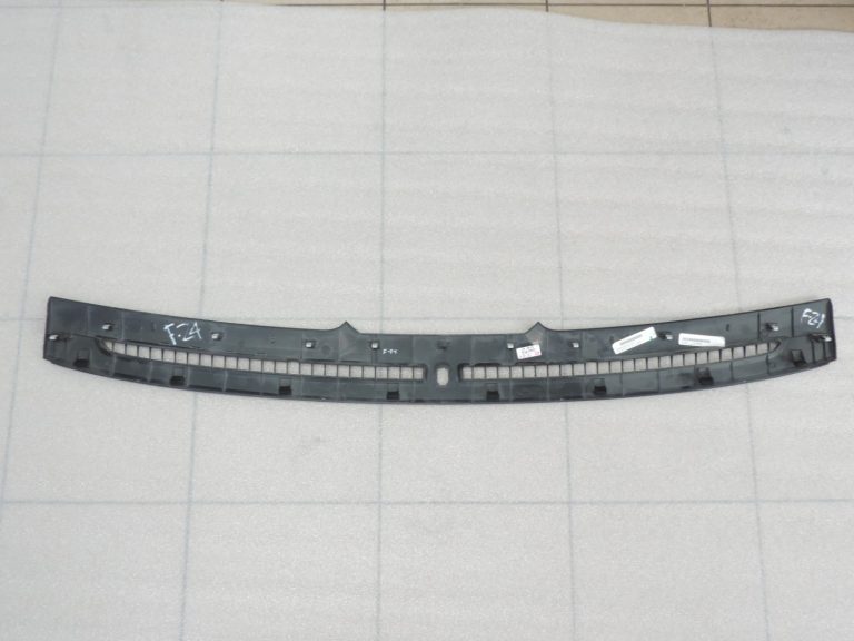 Oriģināls Ford Ranger TKE PX2 priekšējā paneļa vējstikla pārsegs, ventilācijas atveres vāks
