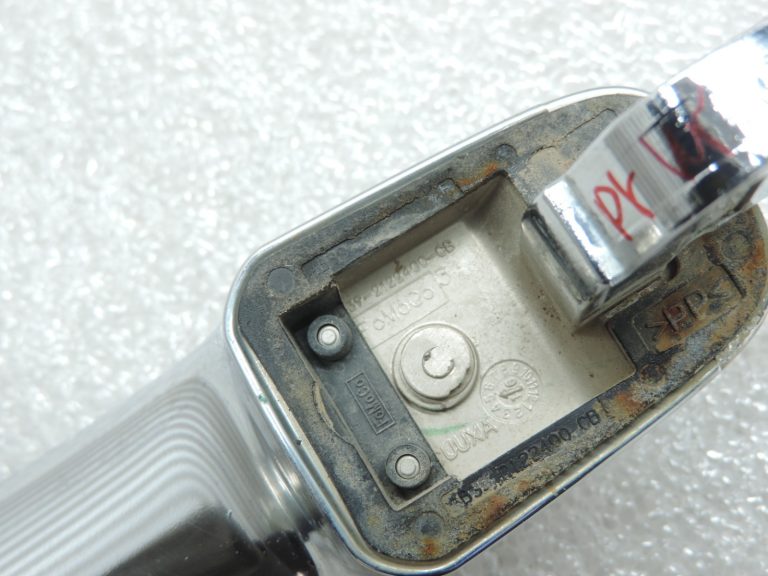Oriģināls Ford Ranger TKE PX2 Ārējo durvju rokturis priekšējais/ aizmugurējais kreisais/ labais