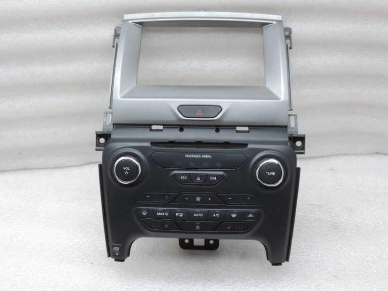 Oriģināls Ford Ranger TKE PX2 gaisa kondicionēšanas vadības panelis EB3T-18E245-FJ3ENU