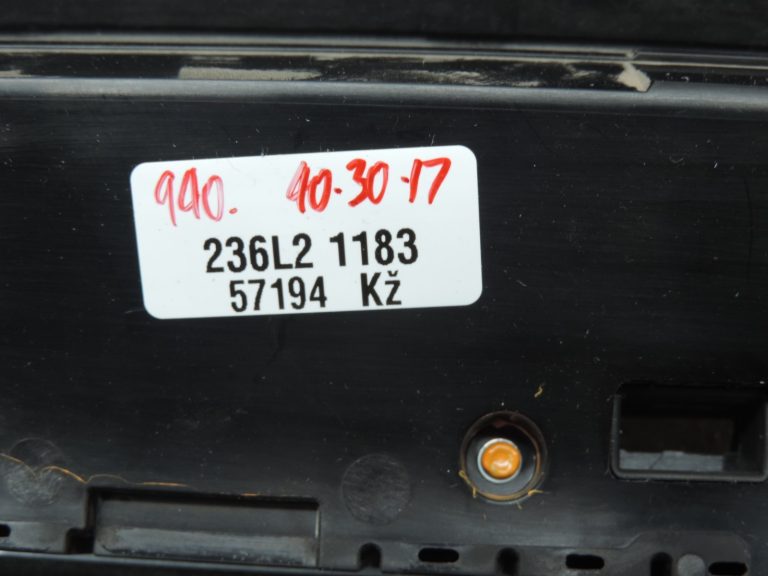 Oriģināls Ford Ranger TKE PX2 gaisa kondicionēšanas vadības panelis EB3T-18E245-FJ3ENU