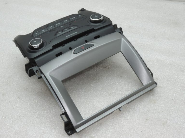 Oriģināls Ford Ranger TKE PX2 gaisa kondicionēšanas vadības panelis EB3T-18E245-FJ3ENU