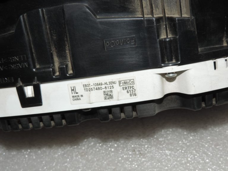Oriģināls Ford Ranger TKE PX2 dīzeļdegvielas instrumentu klastera spidometrs GB3T-10849-HD3ENU