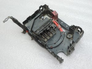Original Ford Ranger TKE PX2 fuse distributor fuse box control unit