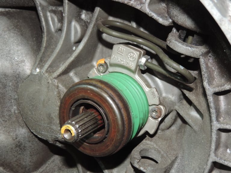 110 Tkm! Opel Astra G Corsa C Kadett E Tigra A benzīna manuālā pārnesumkārba F13C374