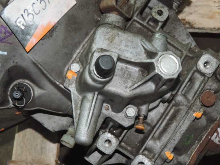 110 Tkm! Opel Astra G Corsa C Kadett E Tigra A benzīna manuālā pārnesumkārba F13C374