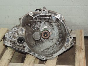 54 Tkm!  Opel Astra G Corsa C Tigra A Benzīns manuālā pārnesumkārba F13C374
