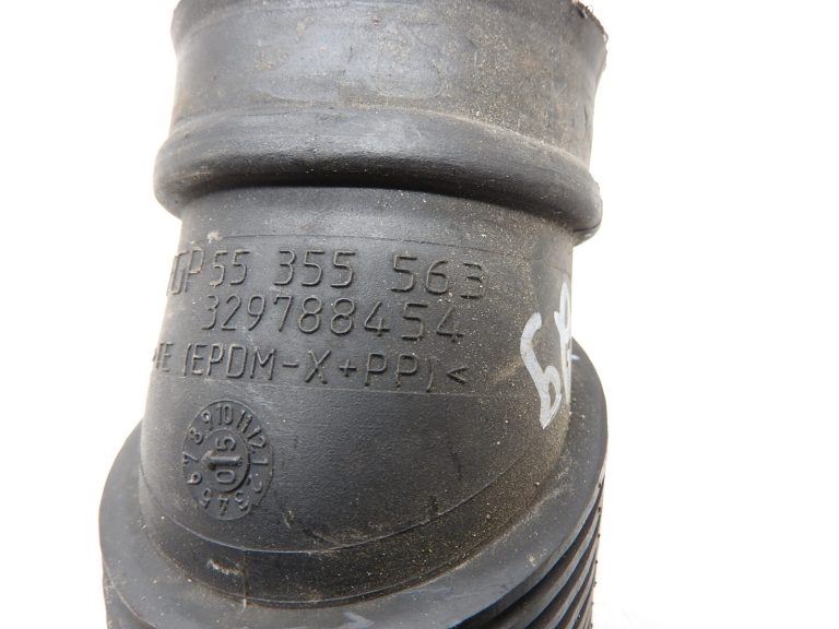 Uzpildes gaisa šļūtene 55355563 priekš OPEL ASTRA H ZAFIRA B 1.9 CDTi