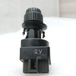 Isuzu Bighorn Opel Monterey Priekšējo tīrītāju slēdzis Slēdzis 8970776071